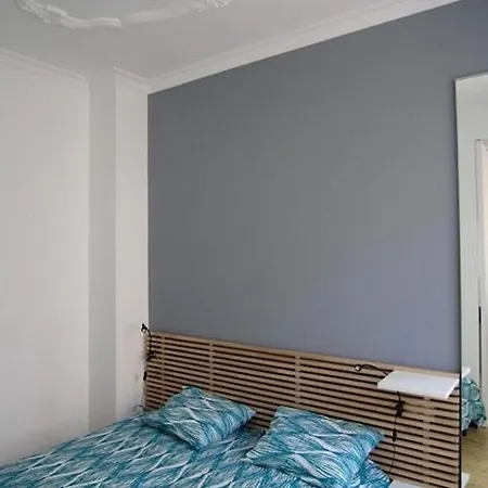 Апартаменты Charming Pied-a-terre In Rossio Лиссабон